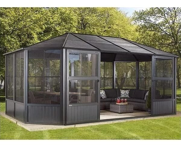 Quiosco octogonal de aluminio de 22 m²