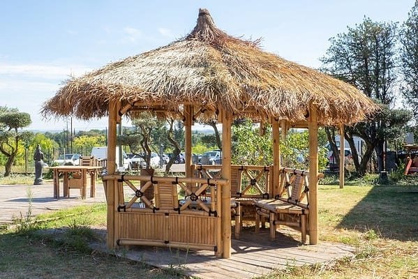 Pabellón hexagonal de bambú «LOMBOK»